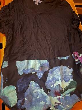 Simply Vera Vera Wang Women's Plus 1X Floral Colorblock Tunic Top